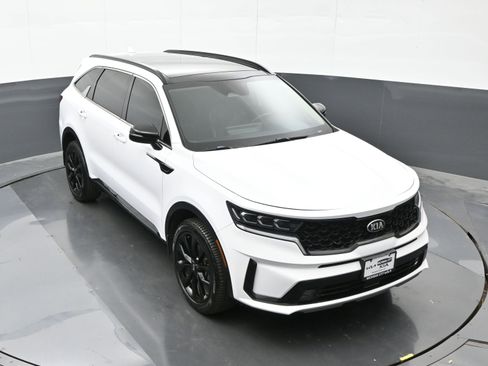 Used 2021 Kia Sorento SX image 33