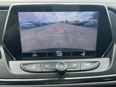 Used 2022 Chevrolet Blazer RS w/ Enhanced Convenience Package FWD image 14