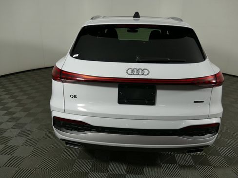 New 2025 Audi Q5 2.0T Premium Plus image 4
