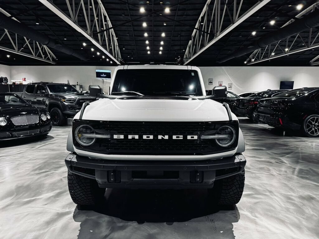 Used 2024 Ford Bronco Wildtrak AWD/4WD image 8
