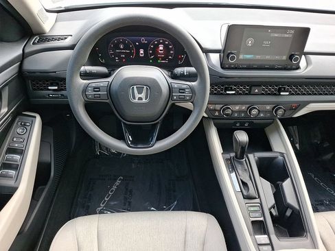 Used 2024 Honda Accord EX image 11