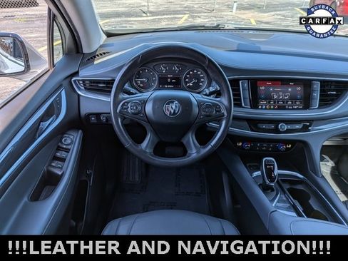 Used 2021 Buick Enclave Essence image 26