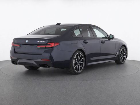 Used 2021 BMW M550i xDrive w/ Dynamic Handling Package AWD/4WD image 8