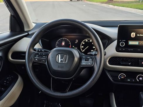 Used 2023 Honda HR-V LX image 21
