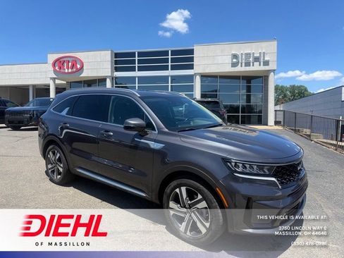 Used 2023 Kia Sorento EX AWD/4WD image 1