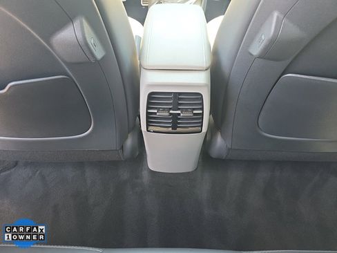 Used 2023 Kia Niro Wave image 35