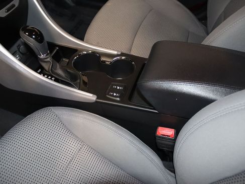 Used 2013 Hyundai Sonata GLS w/ Popular Equipment Pkg FWD image 36