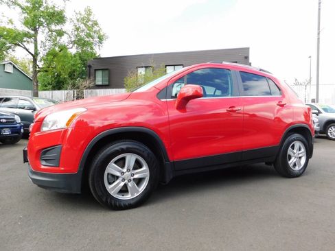 Used 2015 Chevrolet Trax LT w/ LPO, Protection Package AWD/4WD image 4