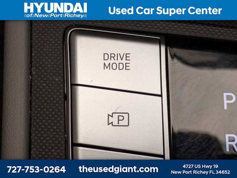 Used 2025 Hyundai Elantra Sport FWD image 23