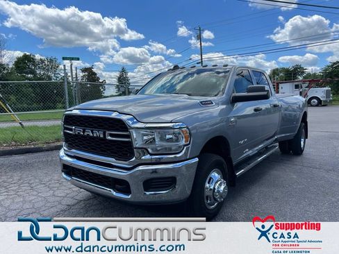 Used 2020 RAM 3500 Tradesman w/ Chrome Appearance Group AWD/4WD image 1