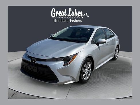 Used 2025 Toyota Corolla LE FWD image 1