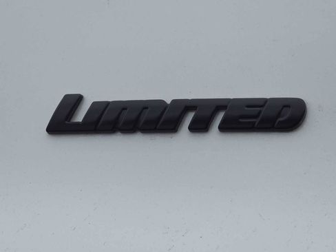 Certified 2023 Toyota 4Runner Limited AWD/4WD image 5