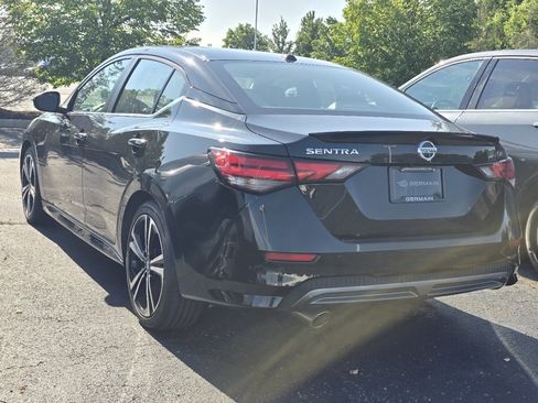 Used 2023 Nissan Sentra SR w/ Trunk Package FWD image 5