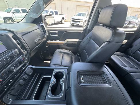 Used 2018 Chevrolet Silverado 1500 LTZ w/ Sport Package AWD/4WD image 37