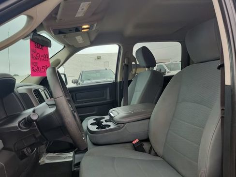 Used 2017 RAM 1500 Express w/ Black Ram 1500 Express Group AWD/4WD image 7