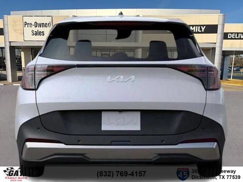 Certified 2026 Kia Sportage LX FWD image 13