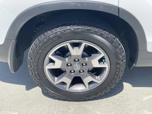 Certified 2023 Honda Passport TrailSport image 33