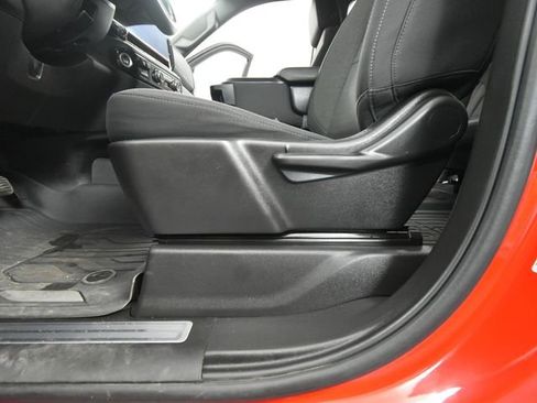 Used 2024 GMC Sierra 2500 SLE image 22