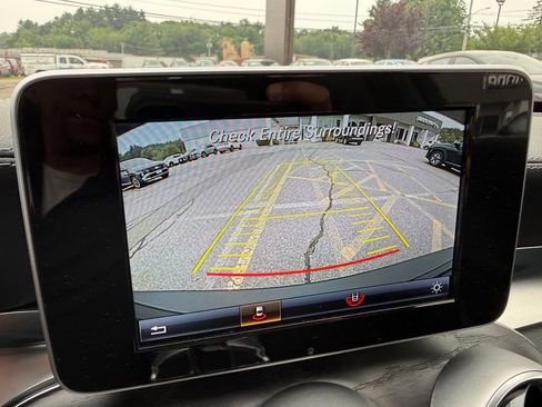 Used 2016 Mercedes-Benz C 300 4MATIC Sedan image 32