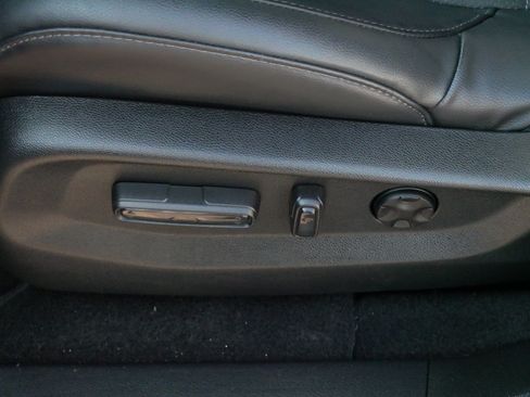 Used 2022 Honda CR-V Touring image 20