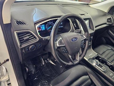 Used 2019 Ford Edge SEL w/ Equipment Group 201A AWD/4WD image 7