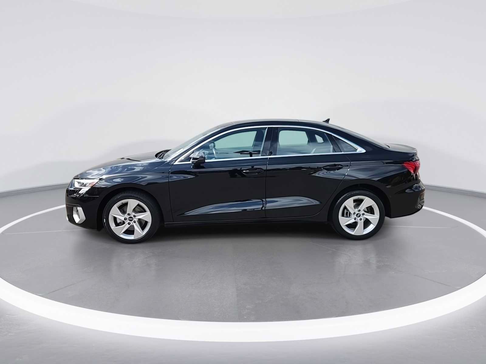 Used 2024 Audi A3 2.0T Premium FWD image 5