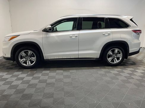 Used 2016 Toyota Highlander Limited Platinum AWD/4WD image 23