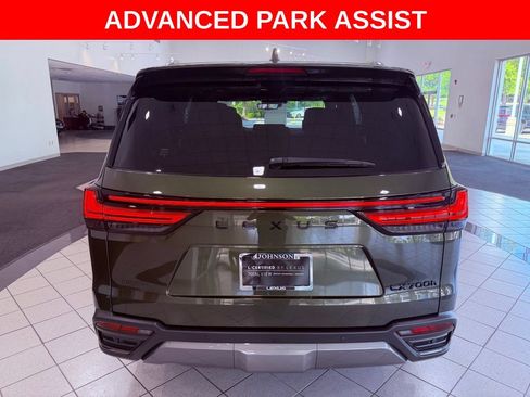 Used 2025 Lexus LX 700h Overtrail w/ Accessory Package (Z1) AWD/4WD image 6