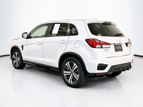 Used 2025 Mitsubishi Outlander Sport SE image 5