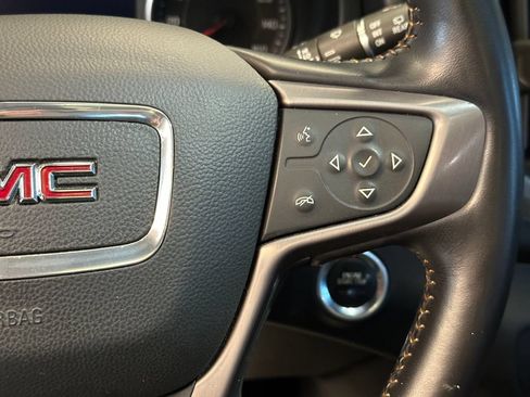 Used 2022 GMC Terrain AT4 w/ Tech Package AWD/4WD image 12