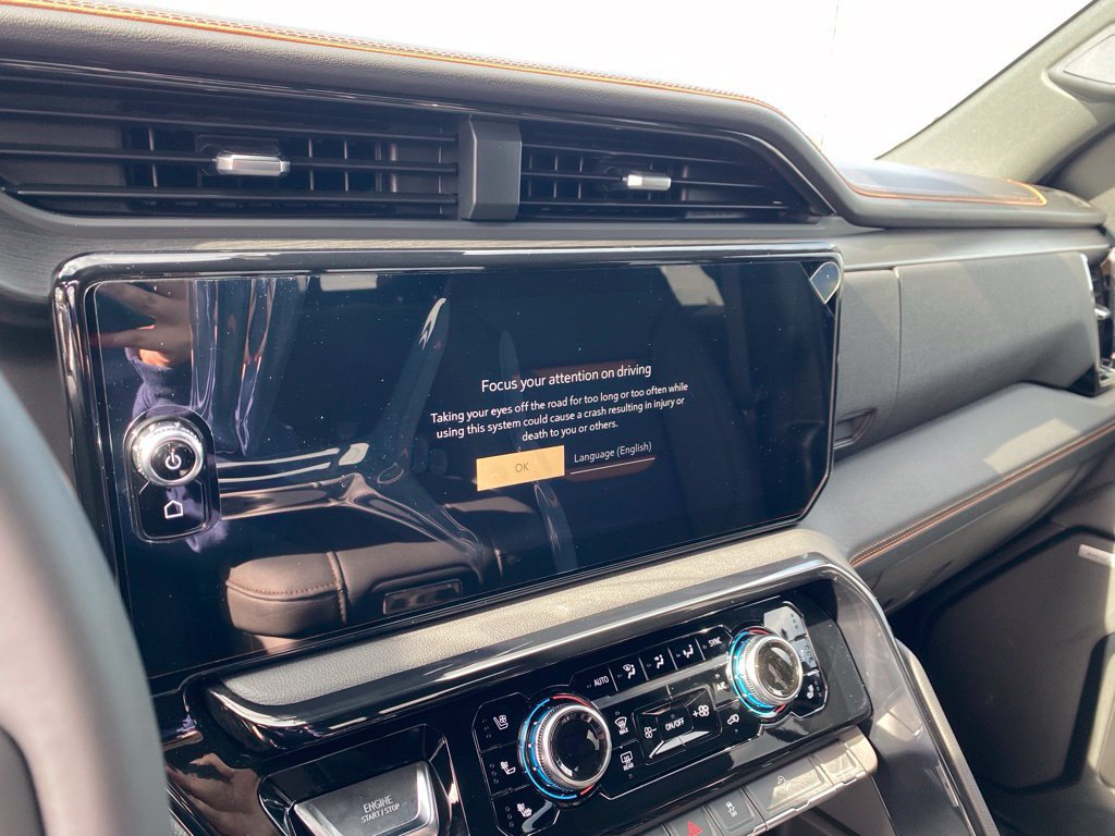 New 2026 GMC Sierra 1500 AT4 w/ AT4 Premium Package AWD/4WD image 18