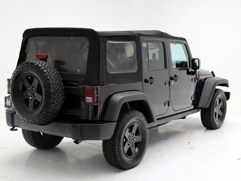 Used 2017 Jeep Wrangler Unlimited Sport AWD/4WD image 8