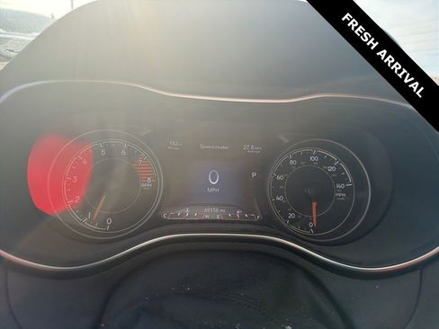 Used 2022 Jeep Cherokee Latitude Lux AWD/4WD image 11