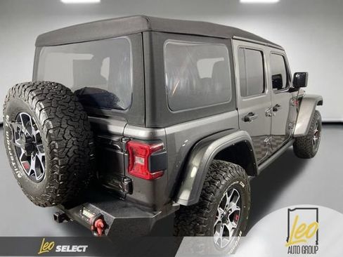 Used 2021 Jeep Wrangler Unlimited Rubicon w/ Dual Top Group AWD/4WD image 9