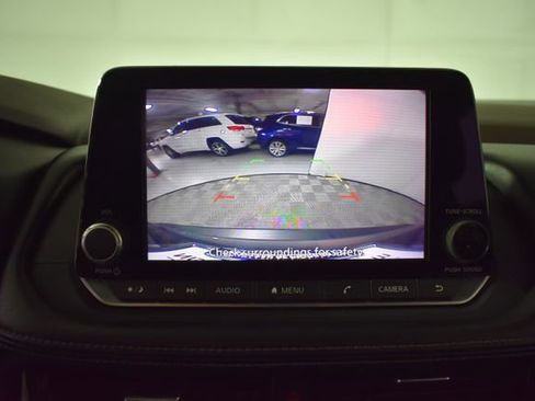 Used 2022 Nissan Rogue SV AWD/4WD image 20