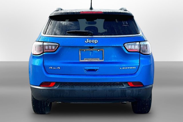 Used 2025 Jeep Compass Limited AWD/4WD image 4