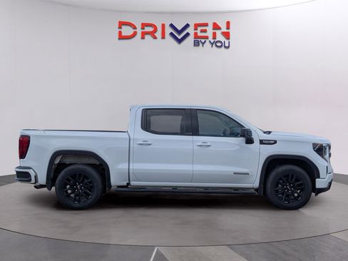 Used 2022 GMC Sierra 1500 Elevation image 7