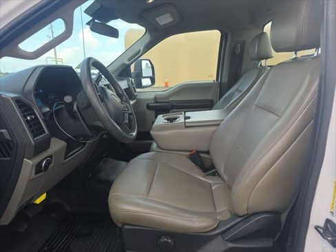 Used 2022 Ford F250 XL image 21