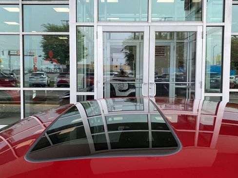 Used 2025 Hyundai Elantra SEL FWD image 13