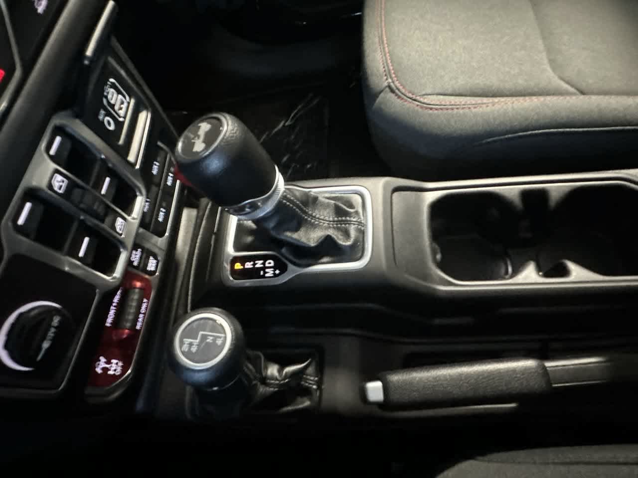 Used 2026 Jeep Wrangler Unlimited Rubicon AWD/4WD image 21