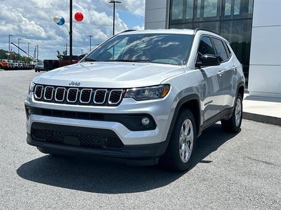New 2025 Jeep Compass Latitude