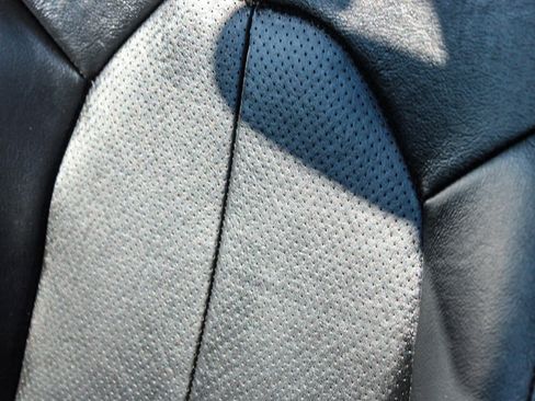 Used 2018 Chrysler Pacifica Touring-L image 20