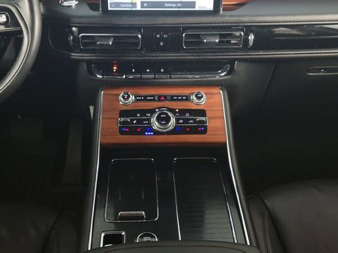 Used 2023 Lincoln Aviator Reserve w/ Elements Package Plus image 21