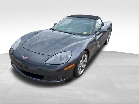Used 2009 Chevrolet Corvette Convertible w/ Preferred Equipment Group image 8