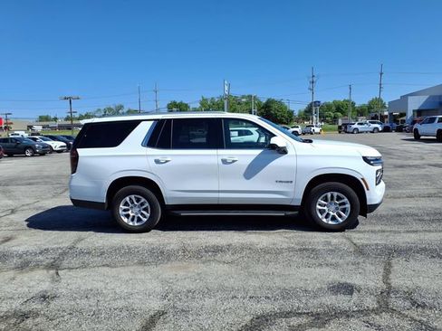 Used 2025 Chevrolet Tahoe LT AWD/4WD image 5
