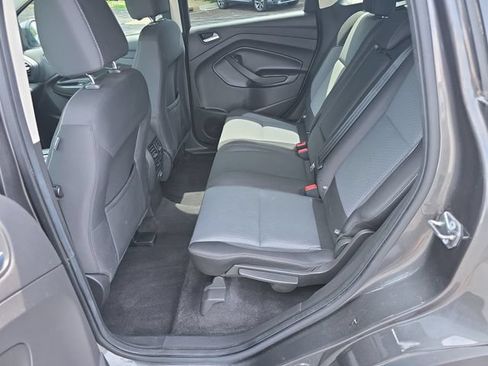 Used 2017 Ford Escape SE AWD/4WD image 11