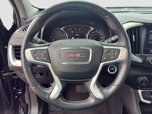 Used 2022 GMC Terrain SLT w/ Infotainment Package II FWD image 18