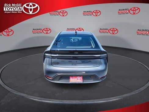 New 2026 Toyota Prius Plug-In Hybrid FWD image 7