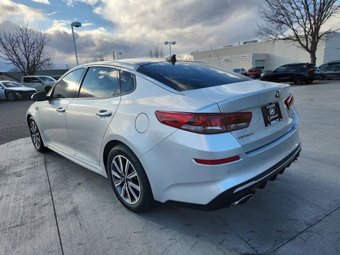 Used 2020 Kia Optima Premium image 3