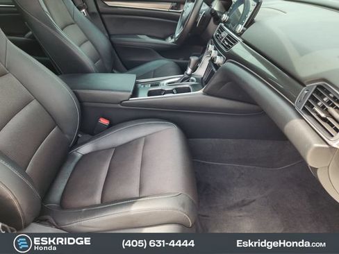 Used 2020 Honda Accord Sport image 15